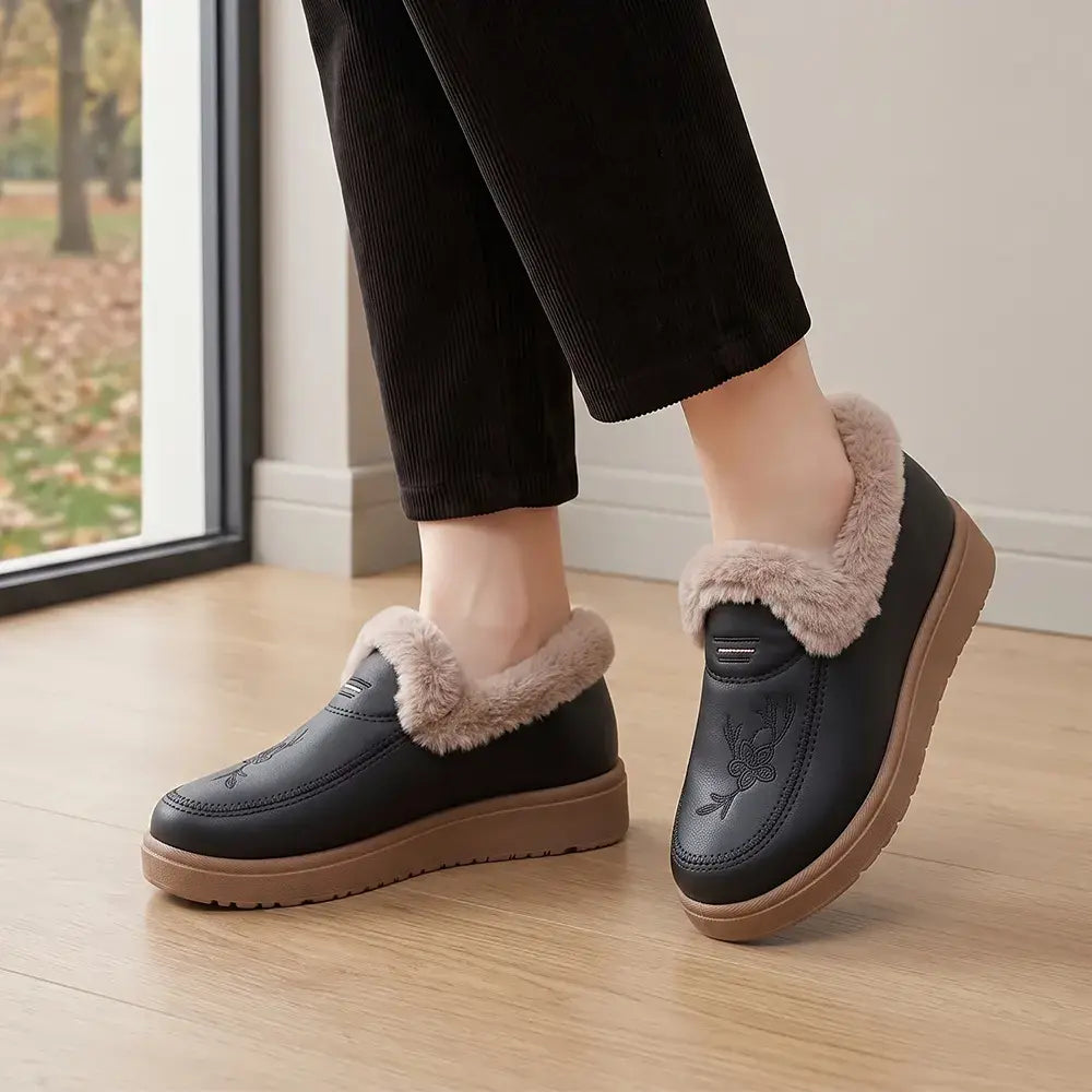 💥50% SLEVA✨【35-41】Zimní nové bavlněné boty pro maminky, zateplené, silná podrážka, protiskluzová měkká podrážka, pohodlné bezšněrové boty pro seniorky